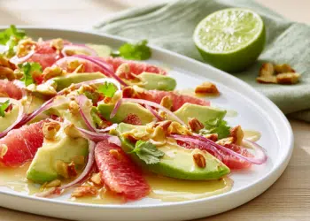 Avocado And Grapefruit Salad With Honey-Lime Dressing